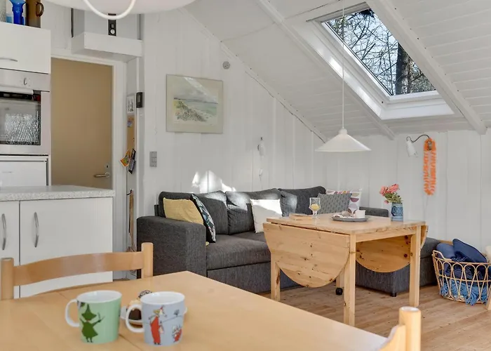 2 Bedroom Lovely In Samso Nordby (Midtjylland)